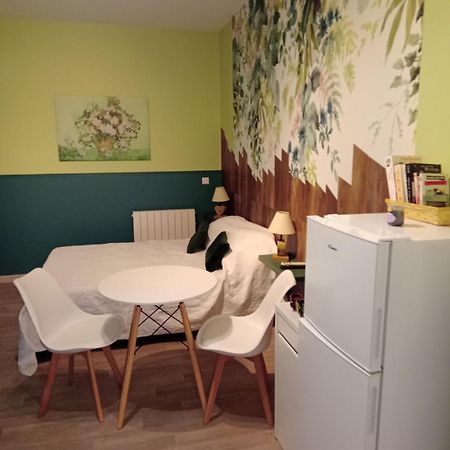 Hotel Chez Lulu Saint-Saturnin-lès-Apt Zewnętrze zdjęcie